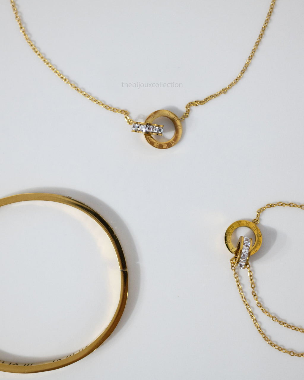 Eterna Necklace